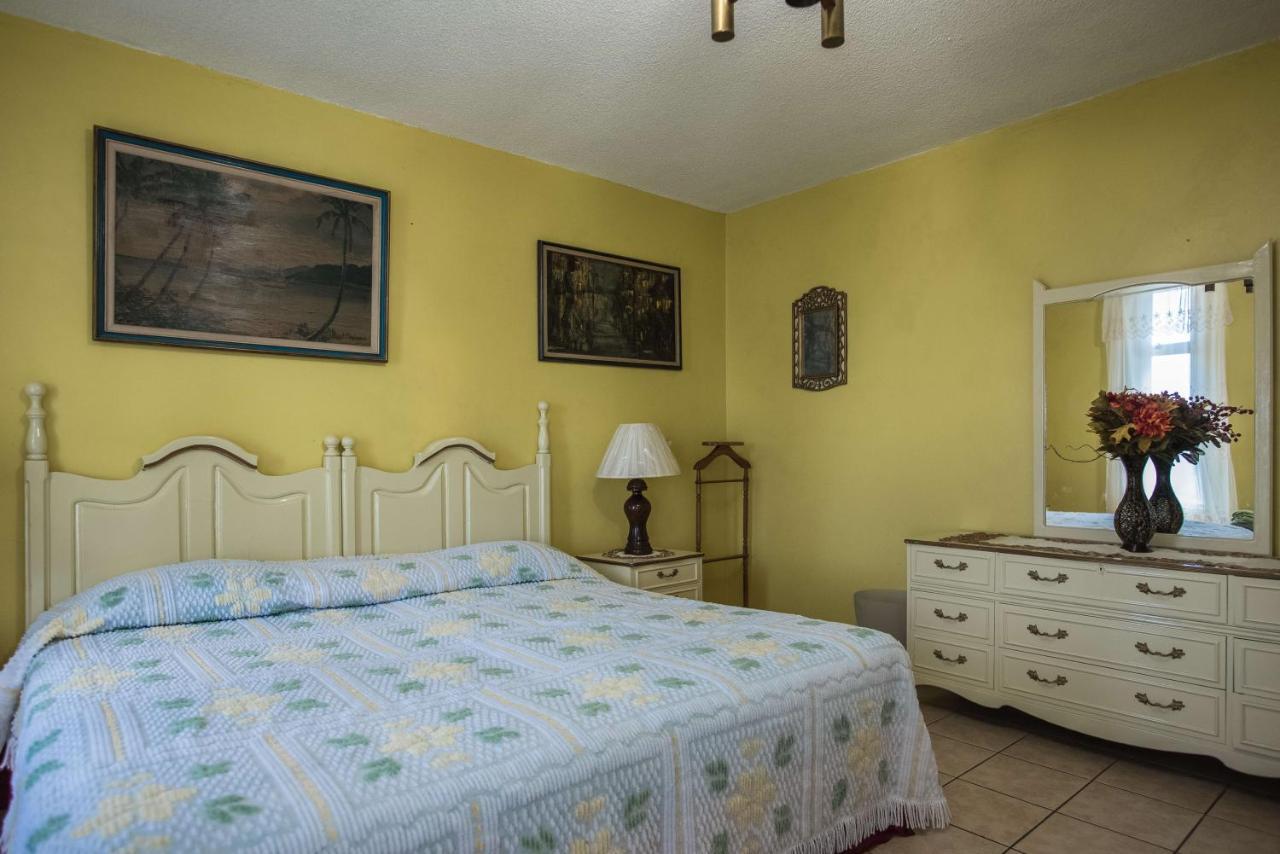 Beach Condos -Montego Bay Club Beach Resort Екстериор снимка