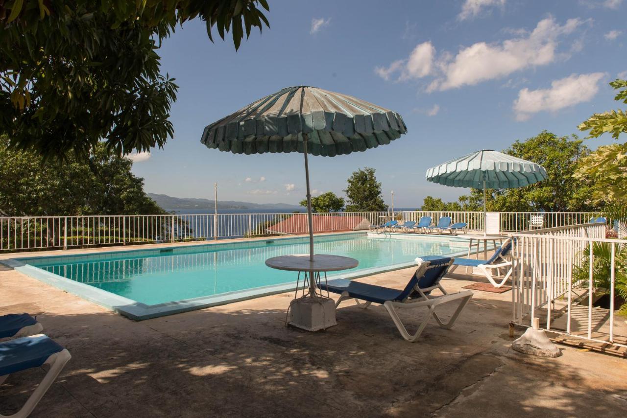 Beach Condos -Montego Bay Club Beach Resort Екстериор снимка